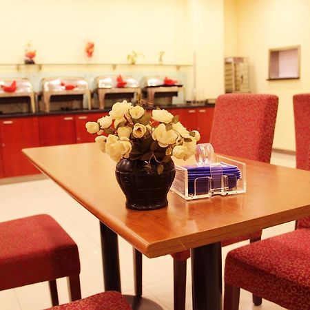 Hanting Express Nanchang Hong Gu Tan Branch Экстерьер фото